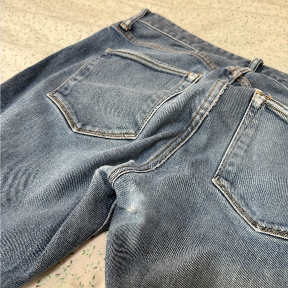 Men’s Buck Mason Maverick Slim Classic Blue Denim Jeans - Picture 6 of 9